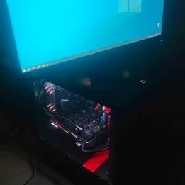Complete gaming PC + 24" monitor – €280, Ophalen, Gigabyte, 512 GB, Zo goed als nieuw