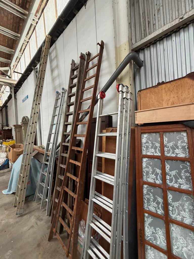 Lot de 5 échelles, Enlèvement, Utilisé