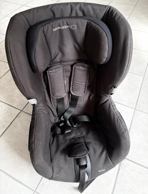 Autostoel Bébécomfort volledig draaibaar (9-18kg), Kinderen en Baby's, Autostoeltjes, Verstelbare rugleuning, 9 t/m 18 kg, Zo goed als nieuw
