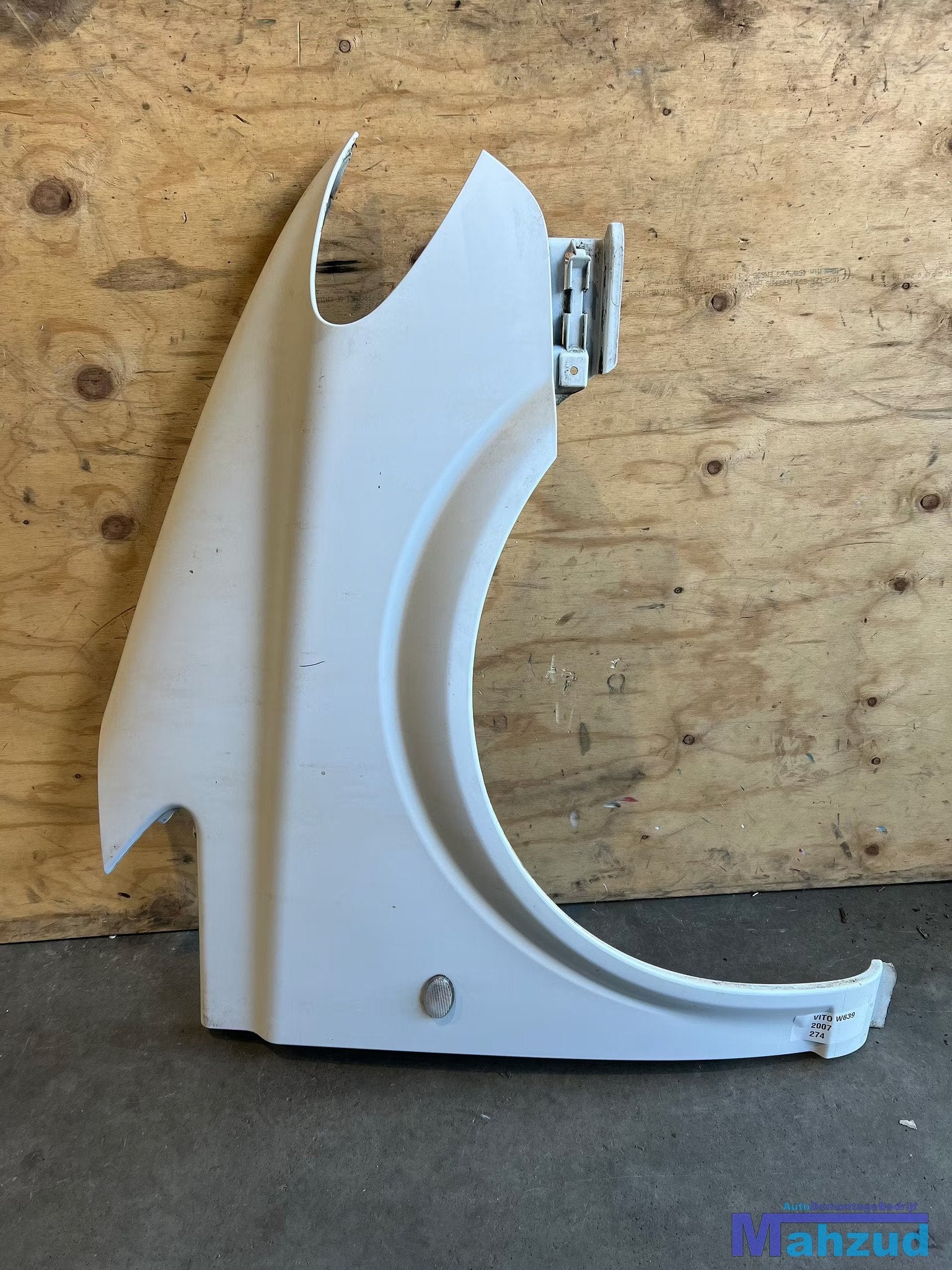 MERCEDES VITO W639 WIT rechts scherm zijscherm voorscherm 20, Gebruikt, Mercedes-Benz AG, Mercedes-Benz, Mercedesstrasse 120
70372  Stuttgart, DE