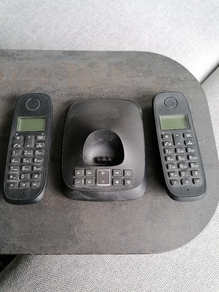 Twee draagbare telefoons, Ophalen, Gebruikt, 2 handsets