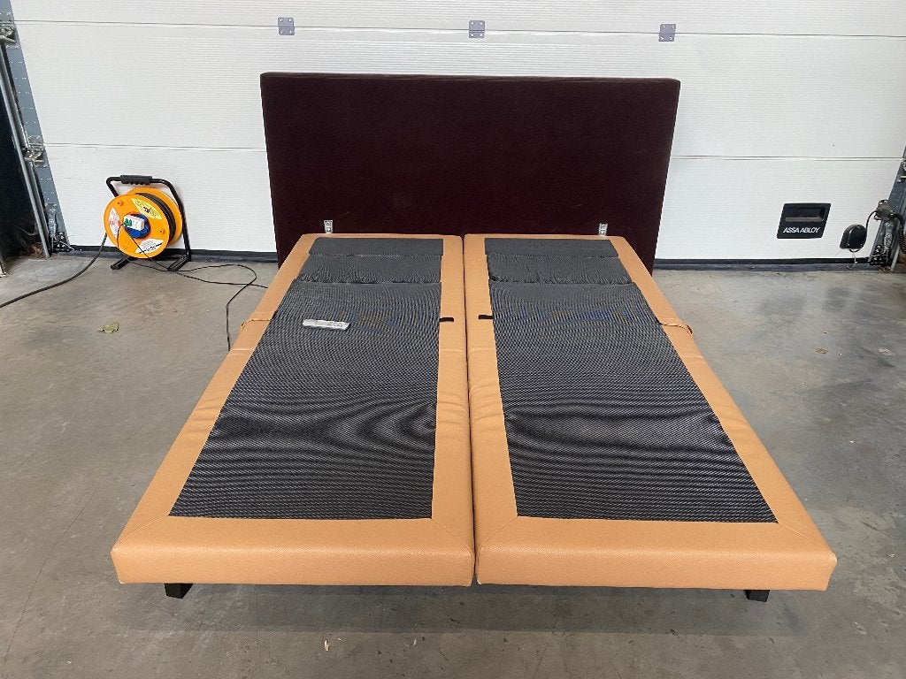 (84) Elektrisch leder verstelbaar boxspringbed 140x200, Enlèvement, Comme neuf