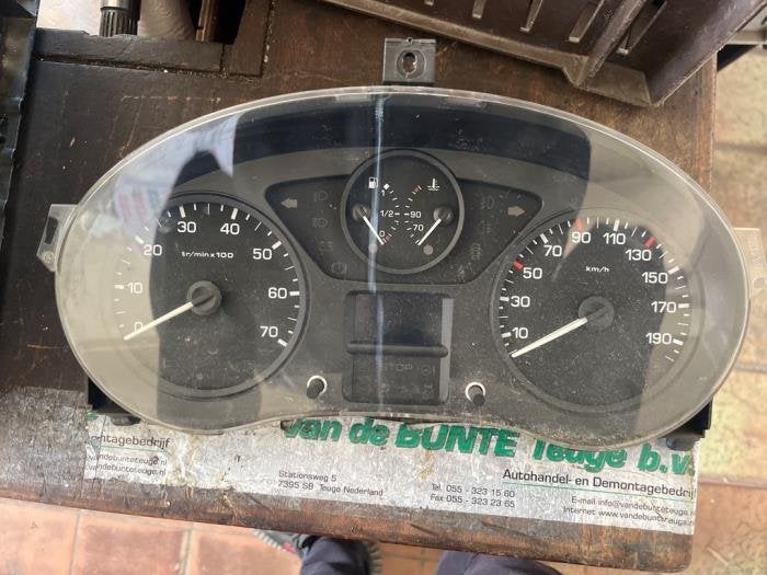 Kilometerteller KM van een Citroen Berlingo, Gebruikt, -, Ophalen of Verzenden, -