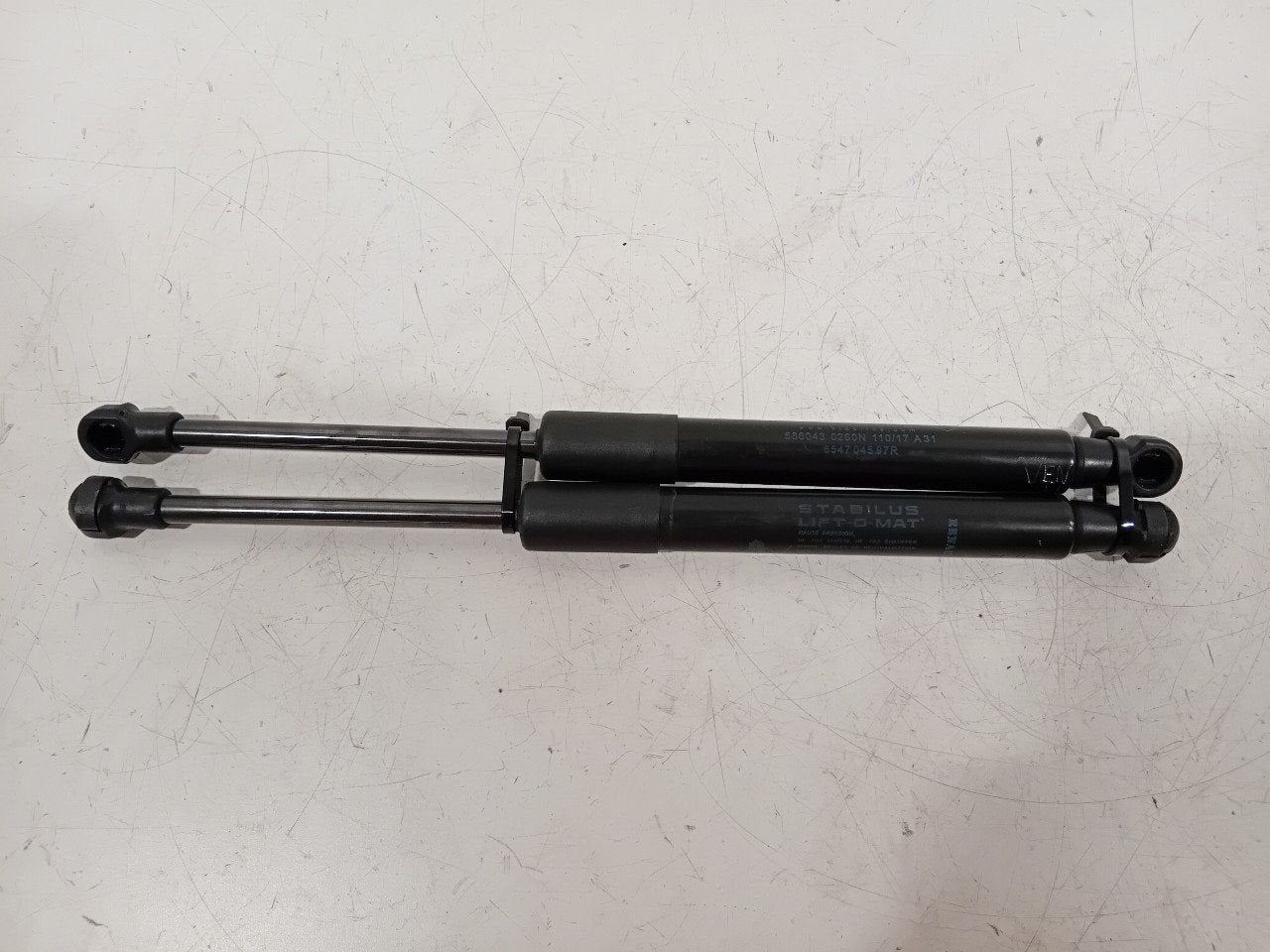 Gasdrukveerset voor Renault Grand Scénic, Onderdelen@venauto.nl, Van der Ven Autorecycling B.V., Gebruikt, Ettenseweg 76, 4706 PB Roosendaal, The Netherlands