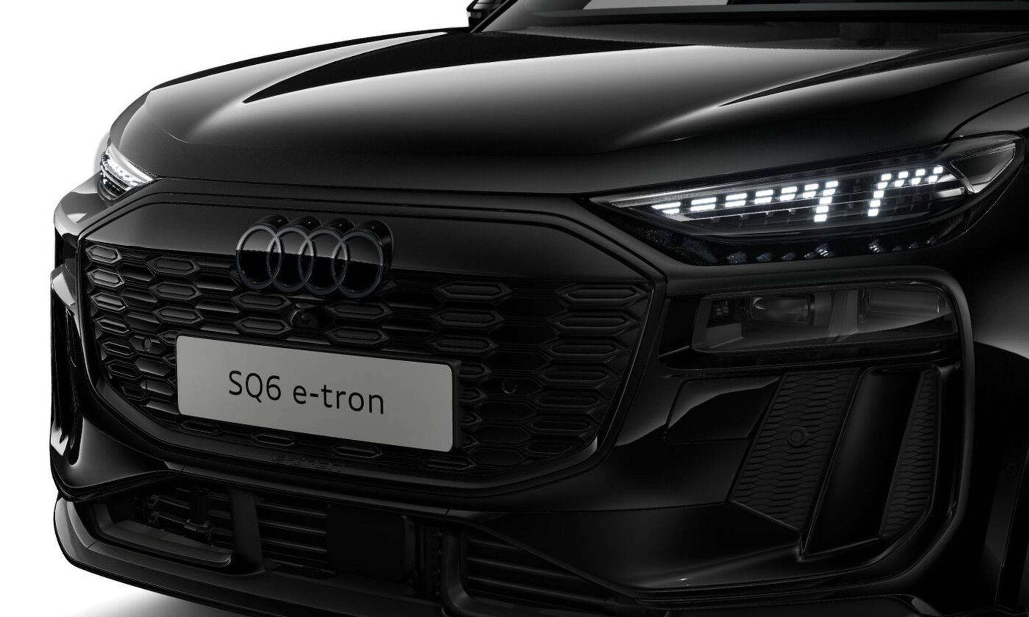 Audi SQ6 e-tron SQ6 e-Tron l Pano l B&O l HUD l Luchtvering, Auto's, Adaptive Cruise Control, Gebruikt, Zwart, Zwart