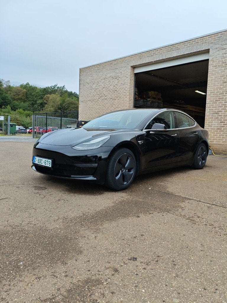 Tesla model 3 SR+ Garantie, Auto's, Achterwielaandrijving, Zwart, Zwart, Te koop