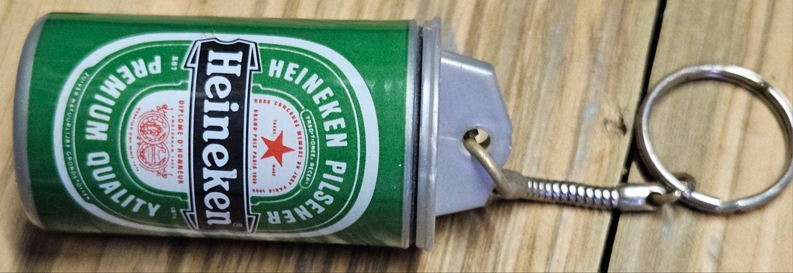 Porte-clés vintage Heineken
C'est un millésime, Enlèvement ou Envoi, Ouvre-bouteille, Heineken