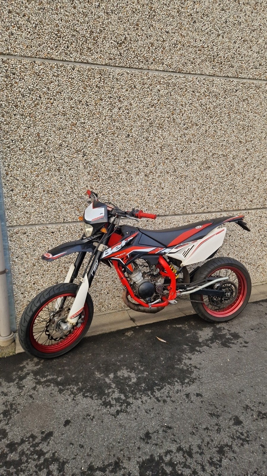 Beta rr50 track, Enlèvement