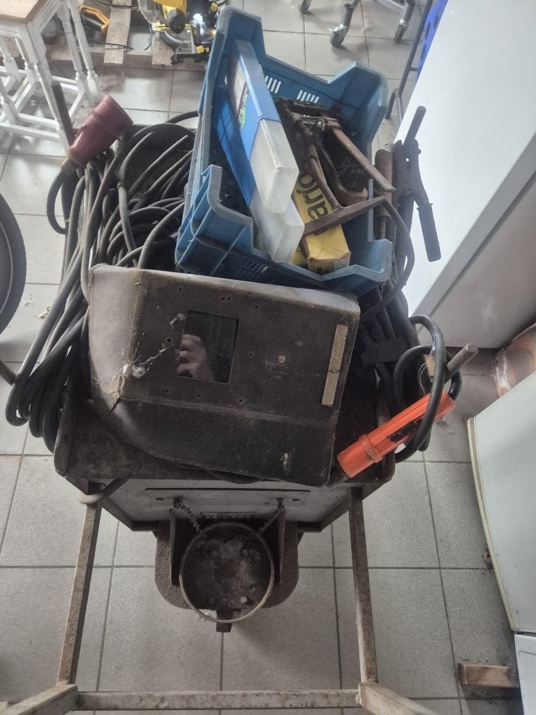 industrieel lasapparaat, Enlèvement, Utilisé, 150 à 250 ampères, Électrodes