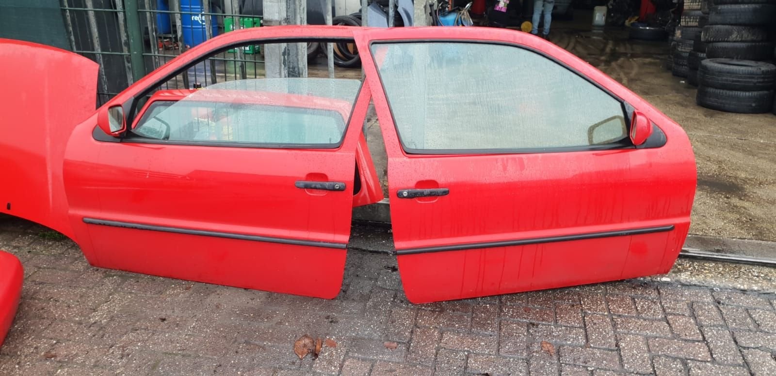 VW POLO 6N PORTIEREN LINKS+RECHTS BJ 95 TOT 2002, -, Utilisé, Porte, -