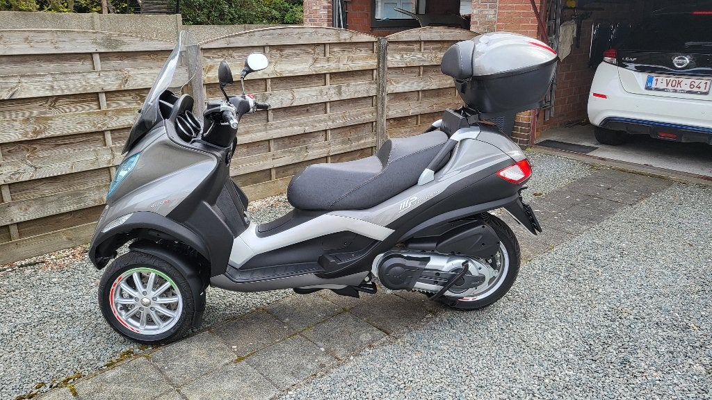 Piaggio Mp3 400cc  4100km!!!, Motoren, 400 cc, Scooter, Nieuw, Particulier