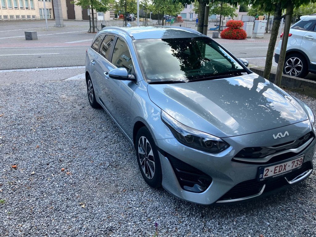 Kia Ceed Sw PHEV Bussiness line 1.6, Auto's, 105 kW, 5 deurs, Te koop, 1300 kg