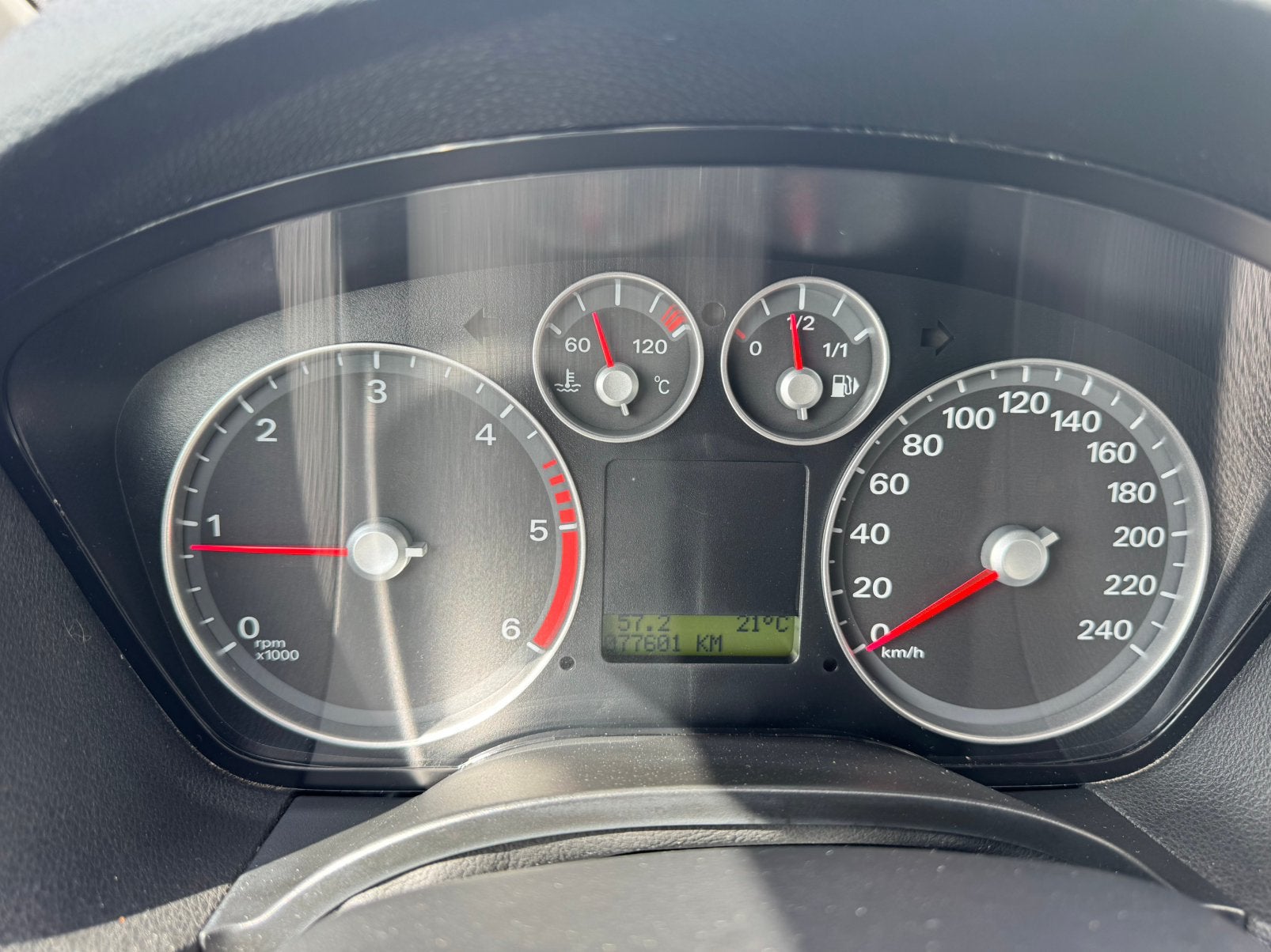 Ford focus c max 77500 km diesel 3500€, Autos, Achat, Intérieur cuir, Boîte manuelle, Diesel