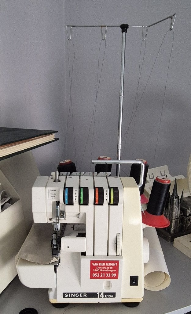SINGER Overlock  type 14U34, Ophalen