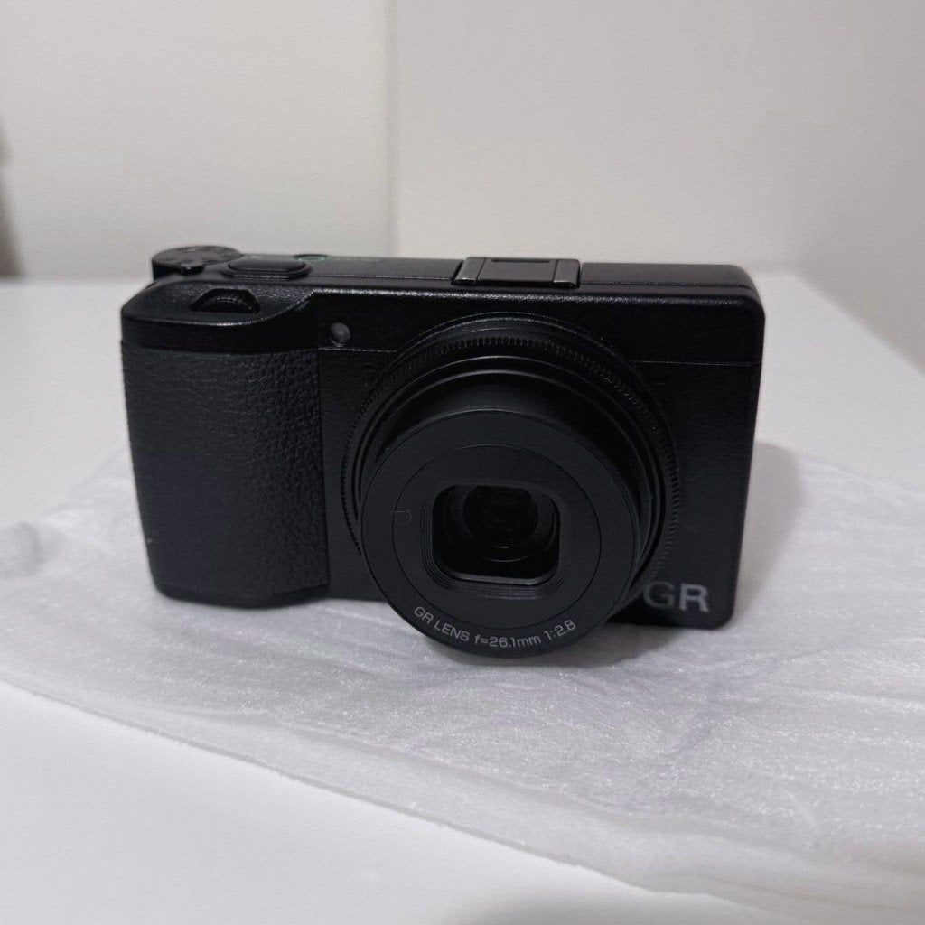 Ricoh GR 3 x, TV, Hi-fi & Vidéo, Autres Marques, Poignée, Comme neuf, Enlèvement