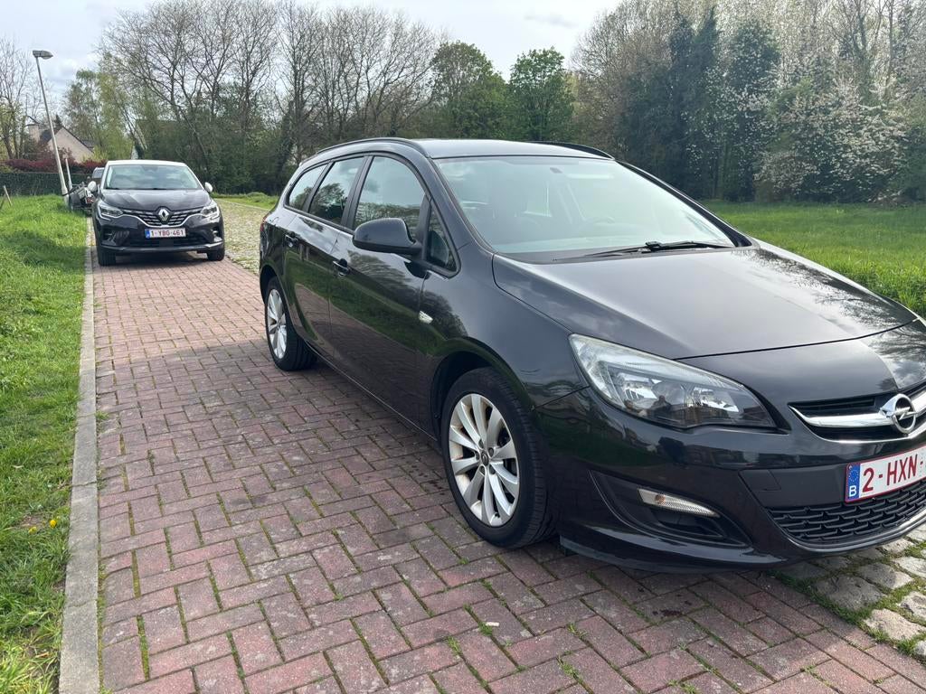 Opel astra, Auto's, Opel, Euro 5, Parkeersensor, Zwart, Zwart