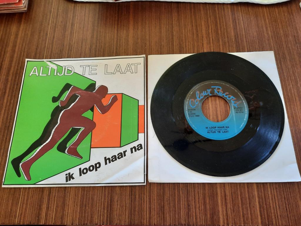 Altijd te laat. Ik loop haar na/Ik loop haar na., Ophalen of Verzenden
