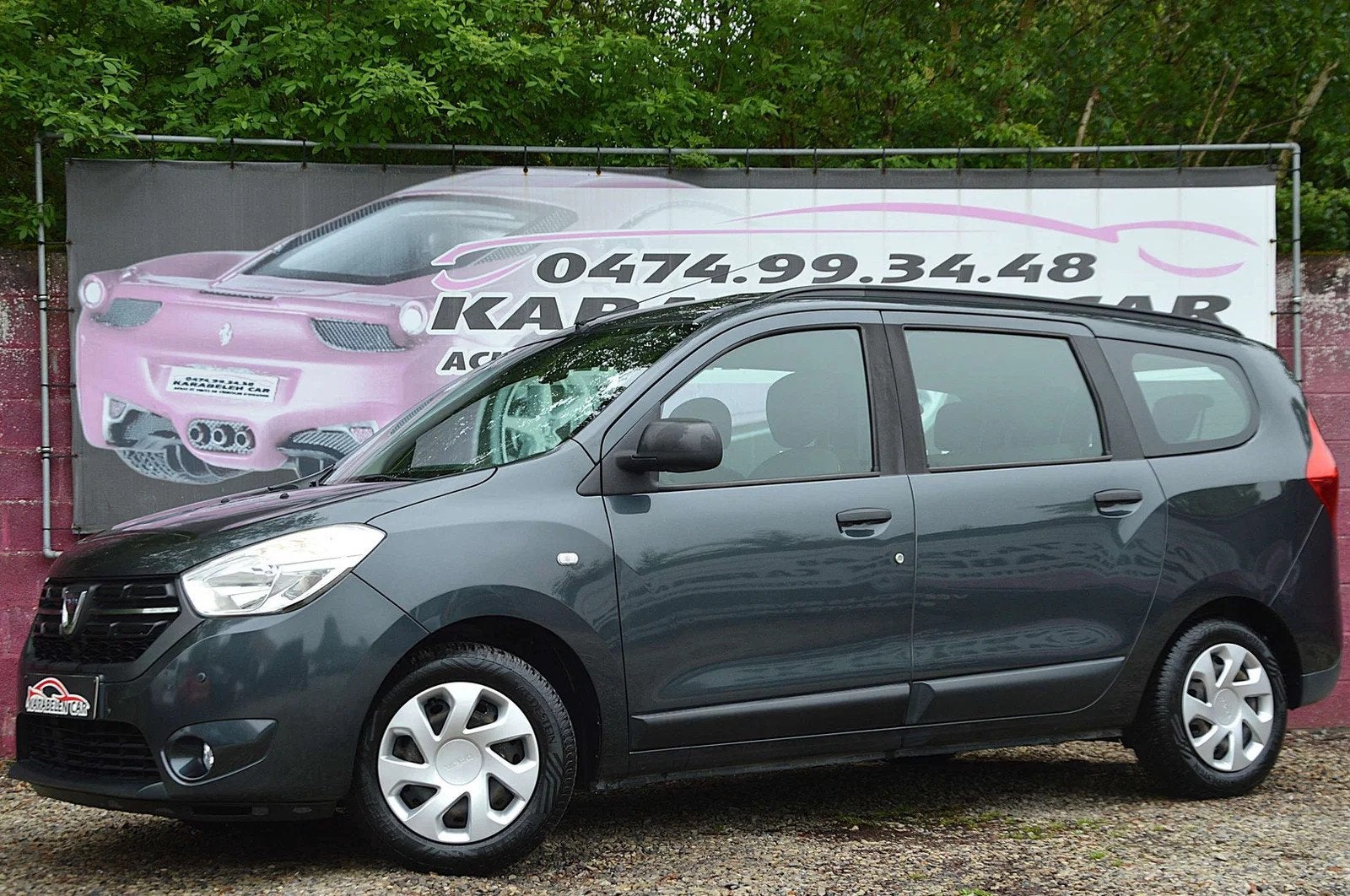 Dacia Lodgy 1.6i Laureat 7pl SENS AV/AR CLIM 72.521KM, Auto's, 75 kW, Stof, 4 cilinders, 7 zetels