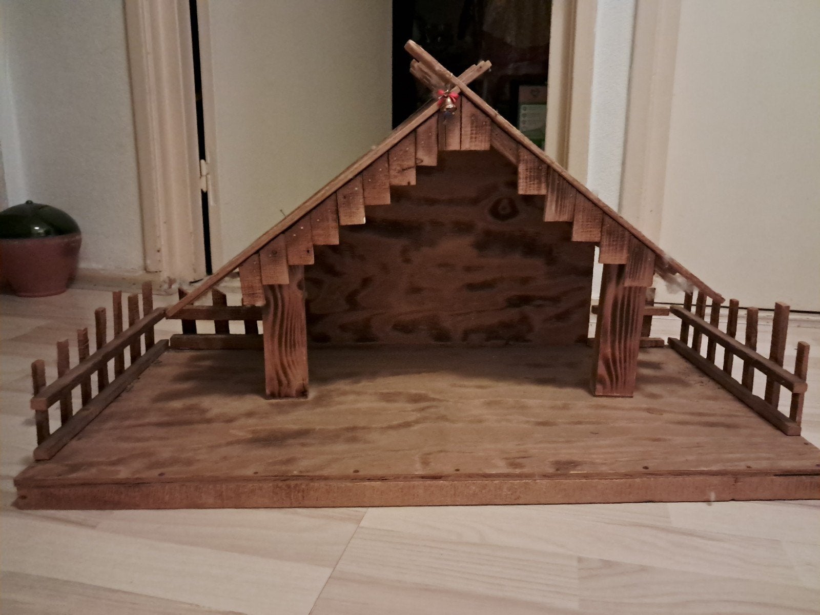 Kerstkribbe stal. Groot. Van hout, Ophalen, Zo goed als nieuw