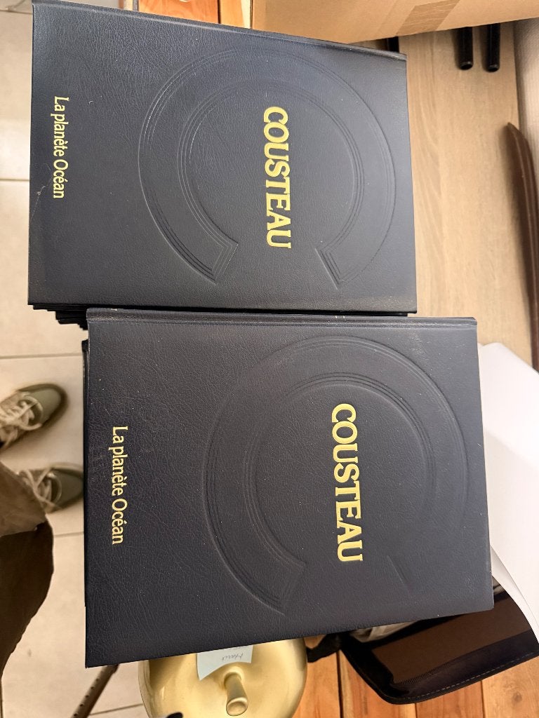 Livre Cousteau, Ophalen of Verzenden, Zo goed als nieuw, Los deel, Algemeen