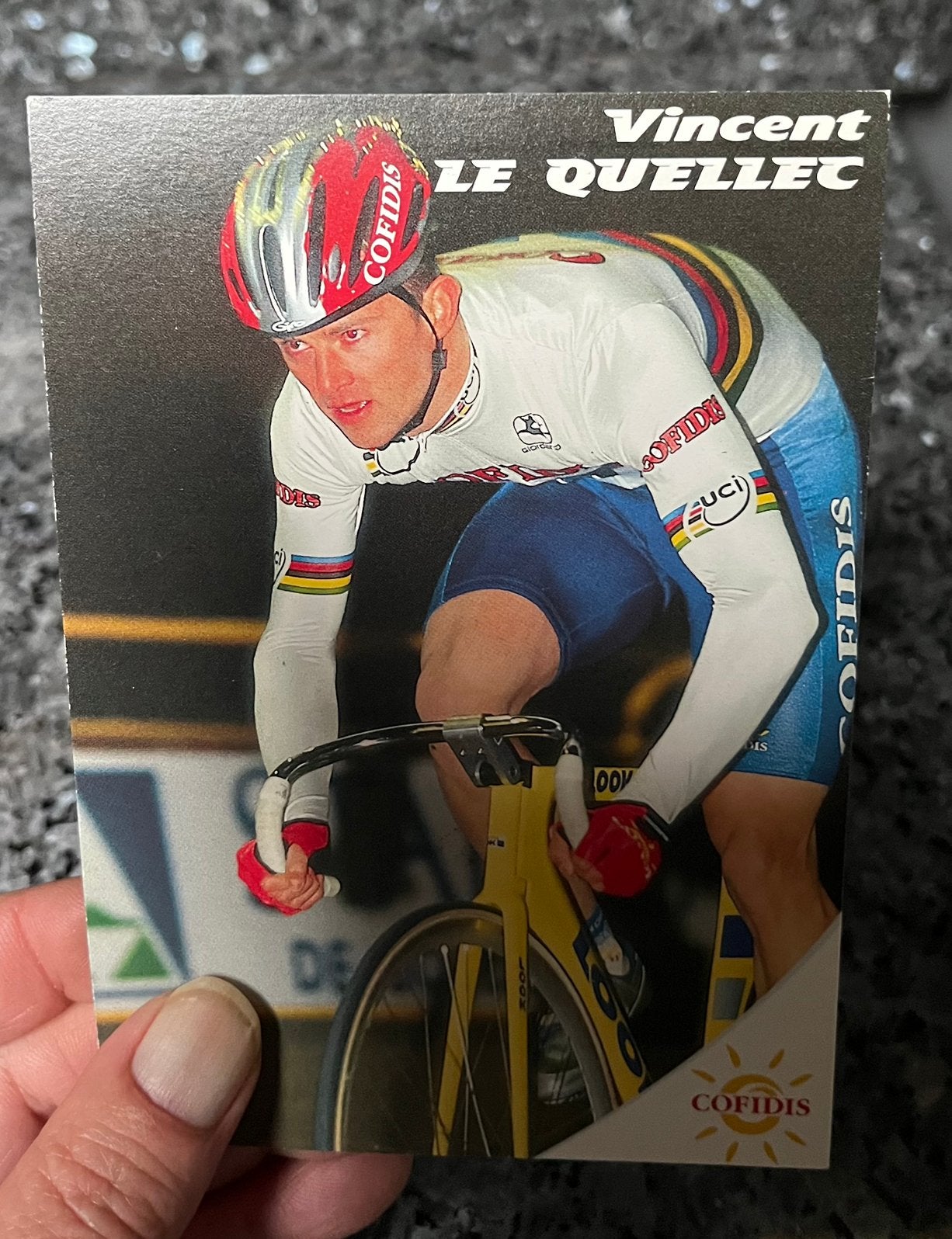 Le cycliste Vincent Le Quellec, champion du monde, Enlèvement, Comme neuf