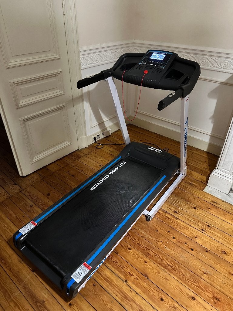 Threadmill Tapis de course Fitness Doctor, Sports & Fitness, Appareils de fitness, Jambes, Tapis roulant, Aluminium, Comme neuf