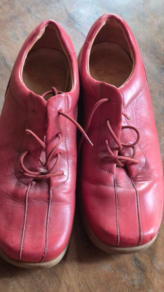 Chaussures CLARKS Pointure 36, bon état, Enlèvement ou Envoi, Rouge