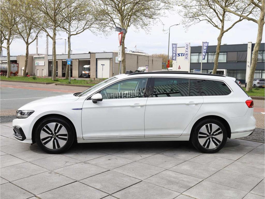 Volkswagen Passat Variant GTE 1.4 TSI PHEV 218PK Automaat 20, Auto's, Automaat, Gebruikt, Overige brandstoffen, Bedrijf
