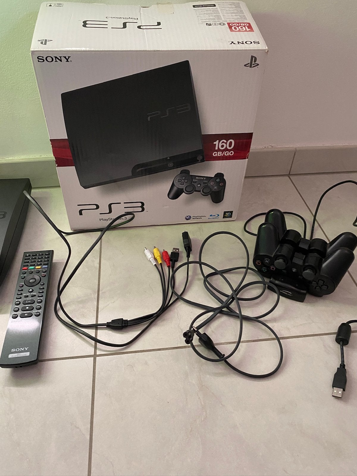 SONY PS3 160GB SLIM Model Zwart, Games en Spelcomputers, Ophalen, Met 2 controllers, 160 GB, Slim