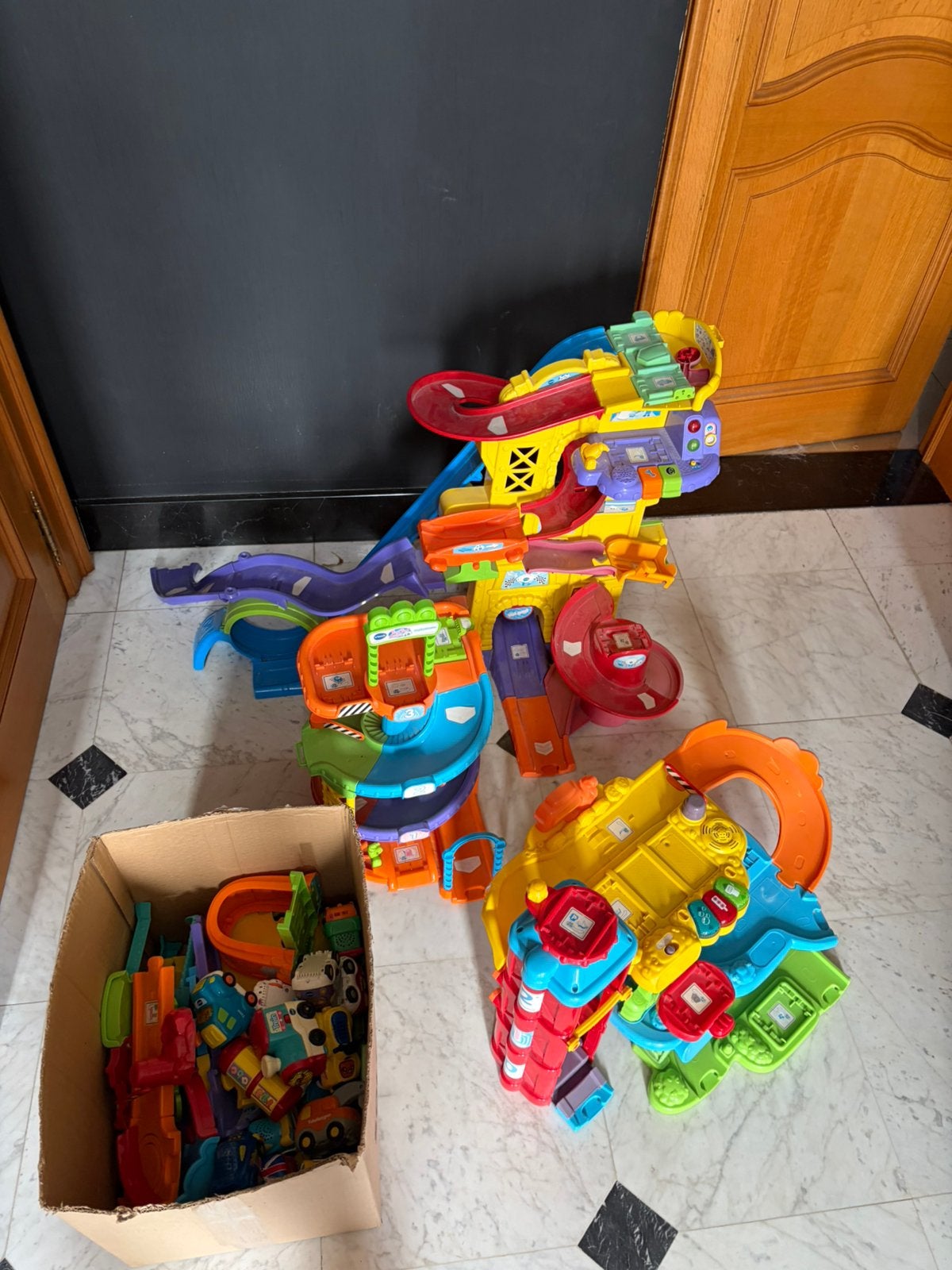 Groot lot vtech garage, Enlèvement, Comme neuf