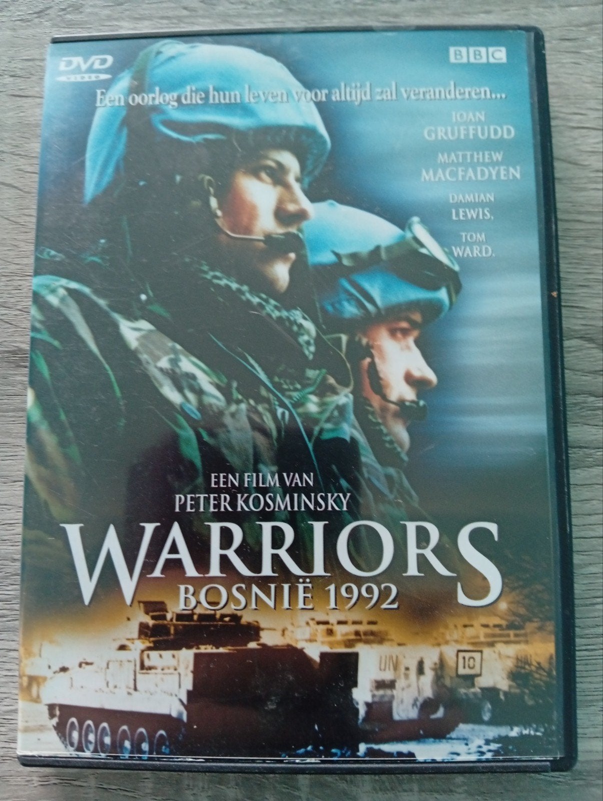 DVD de guerre Warriors Bosnia 1992 Tom Ward, Enlèvement ou Envoi, À partir de 16 ans, Anglais, Guerre