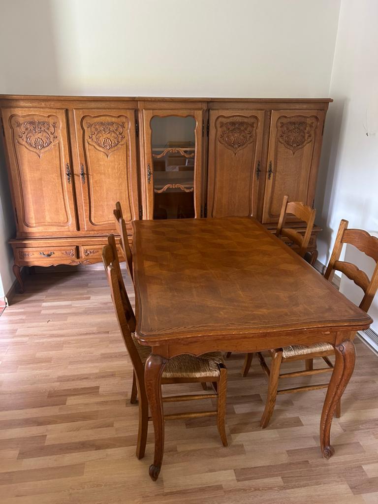 Gratis eetplaats en slaapkamer, Huis en Inrichting, Ophalen, Zo goed als nieuw