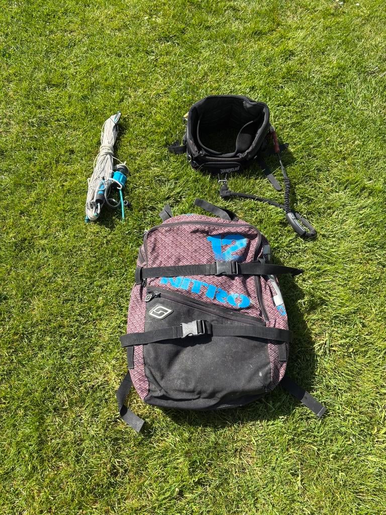 Equipement de kitesurf, Enlèvement, Utilisé