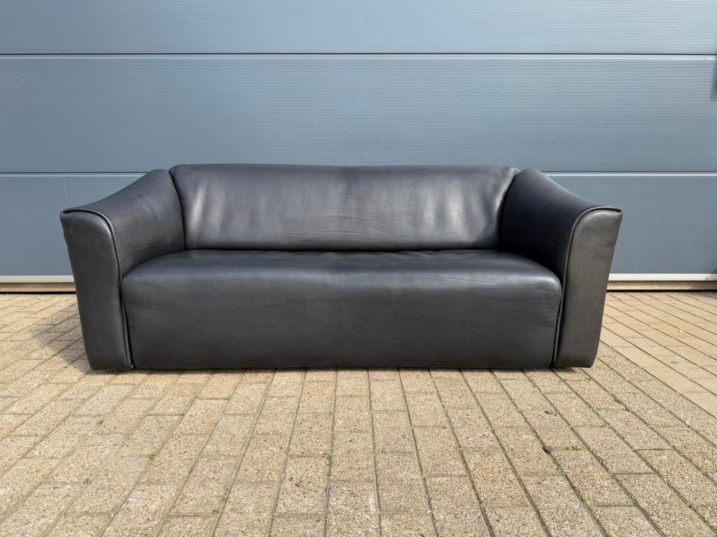 De Sede Ds47 3 places en cuir de buffle NECK 5 mm Cuir noir, Enlèvement ou Envoi, B&b italia artifort togo ligne roset cassina vitra leolux knoll