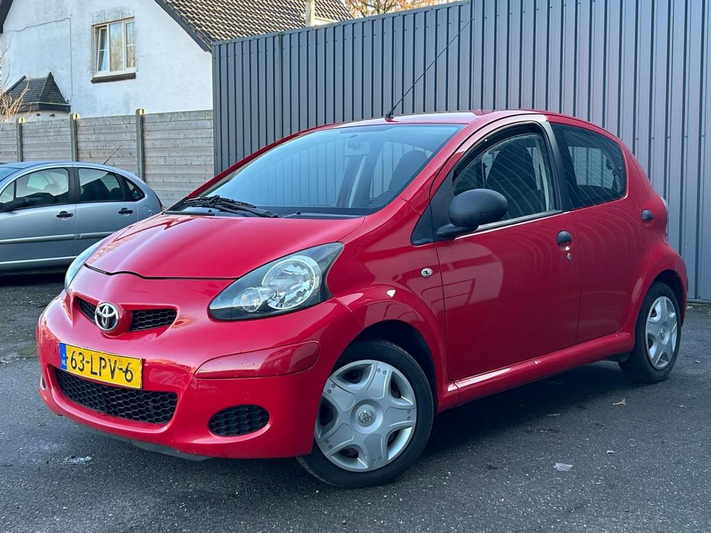 Toyota Aygo 1.0-12V Access, Rouge, Achat, Entreprise, Boîte manuelle