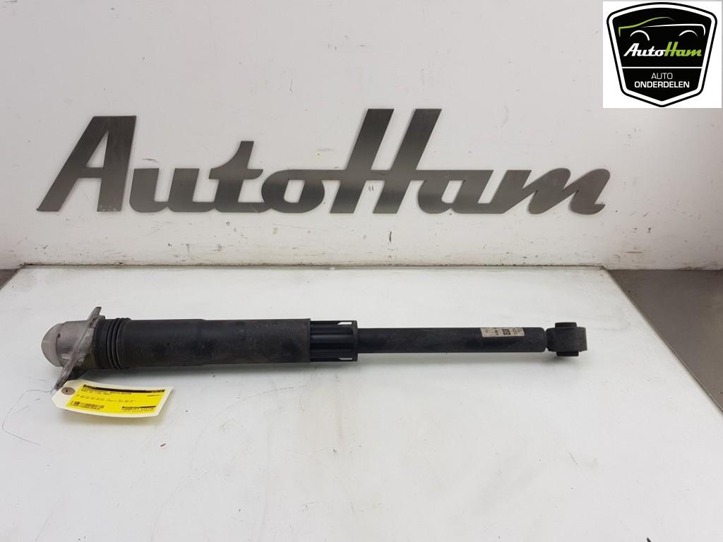 AMORTISSEUR ARRIÈRE DROIT Audi A1 Sportback (GBA), Postoffice@zf.com, Löwentaler Straße 20
88046  Friedrichshafen, DE, Audi, Utilisé