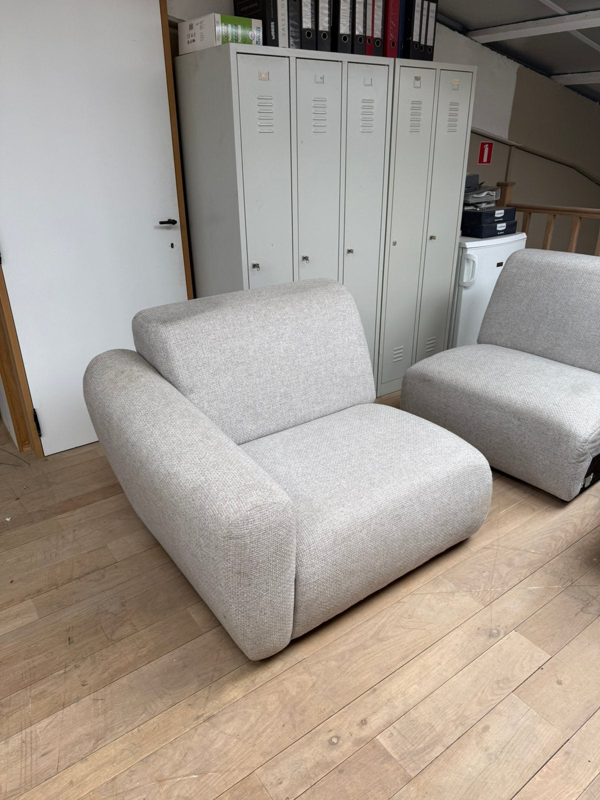 Model Ballo modulaire Zetel Juntoo stof Agile Sand met poef, Maison & Meubles, Canapés | Sofas & Chaises Longues, Utilisé, Quatre personnes ou plus