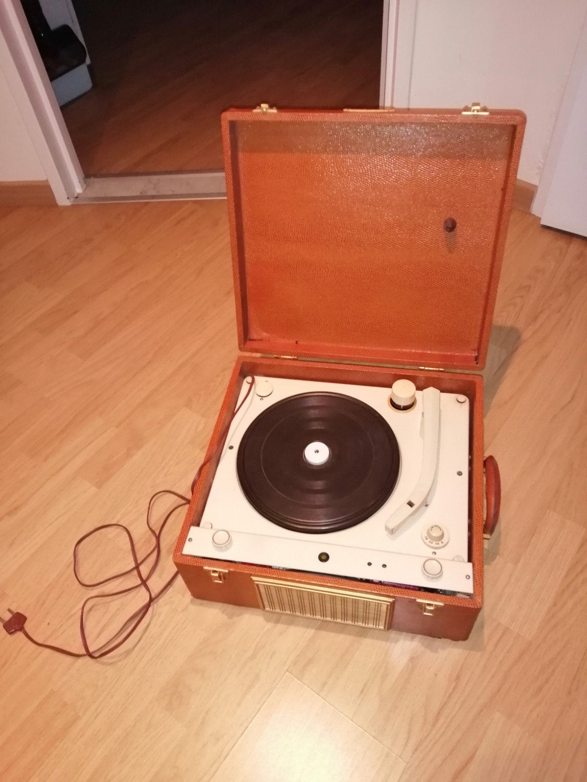 oude platen speler, Ophalen