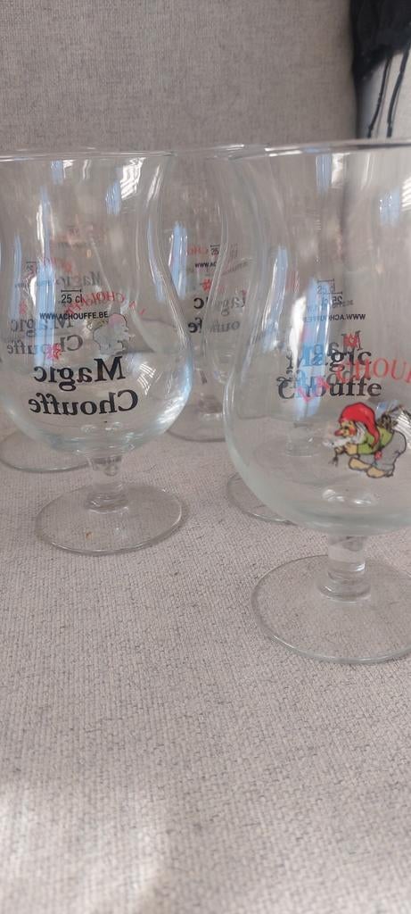 6 magische chouffe-glazen met zwarte letters 25cl, Verzamelen, Ophalen of Verzenden