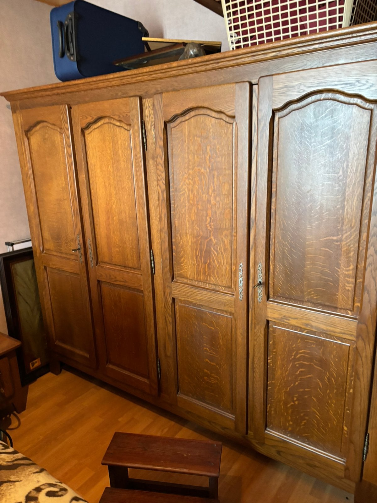 Kleerkast en 3 nachtkastjes, Huis en Inrichting, Ophalen, Gebruikt