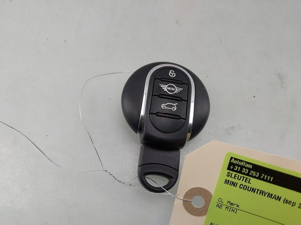 CLE Mini Countryman (F60) (|66125A40792|66125A56078|), Autos : Pièces & Accessoires, Petuelring 130
80809  München, DE, Mini, Utilisé