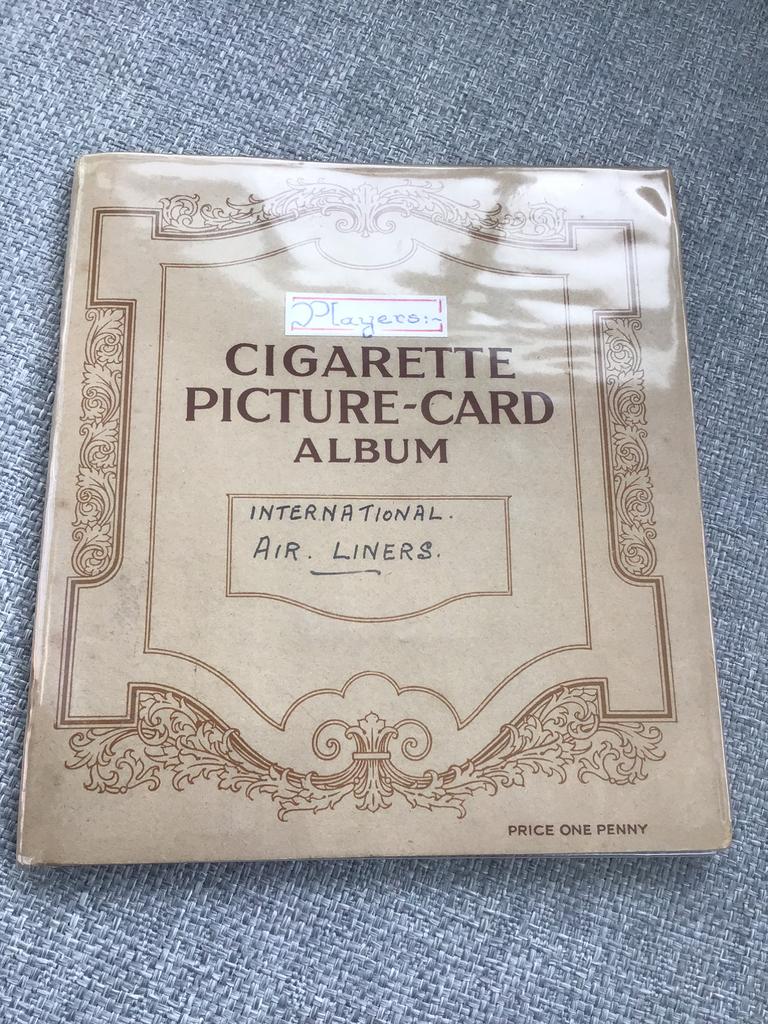 Album de cartes de John Players/International Airliners, Collections, Enlèvement ou Envoi, Utilisé, Carte, Photo ou Gravure