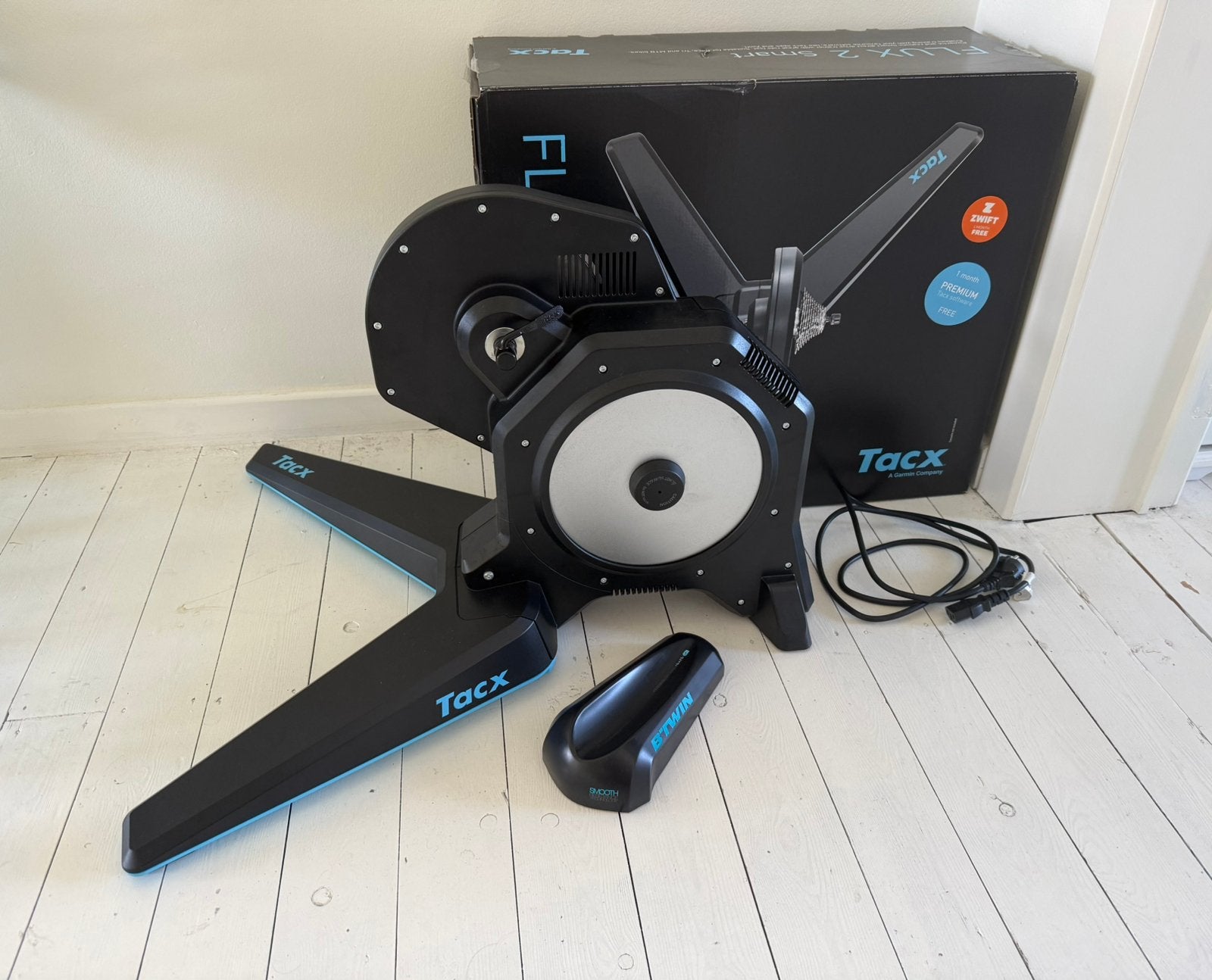 Tacx FLUX 2 Smart Trainer, Sport en Fitness, Ophalen, Zo goed als nieuw