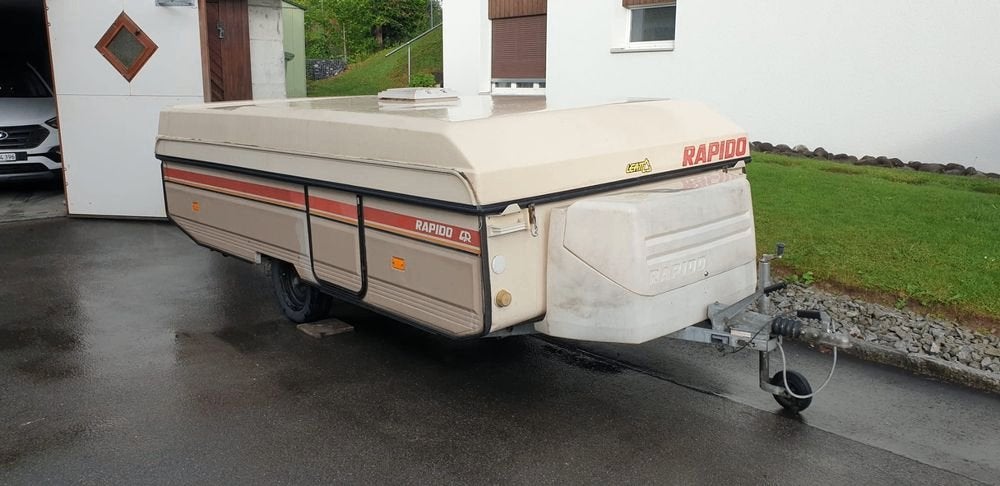plooicaravan, Caravans en Kamperen, Caravans, Particulier, tot en met 4, 500 - 750 kg, Standaardzit, Overige merken, 2 aparte bedden