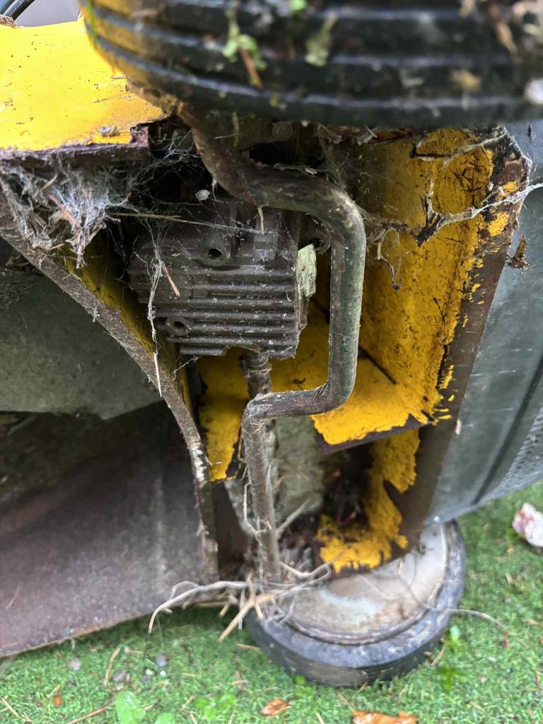 Grasmachine zelf trekker, Enlèvement
