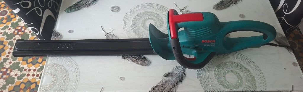 Taille haie bosh, Enlèvement, Utilisé, Électrique, Bosch