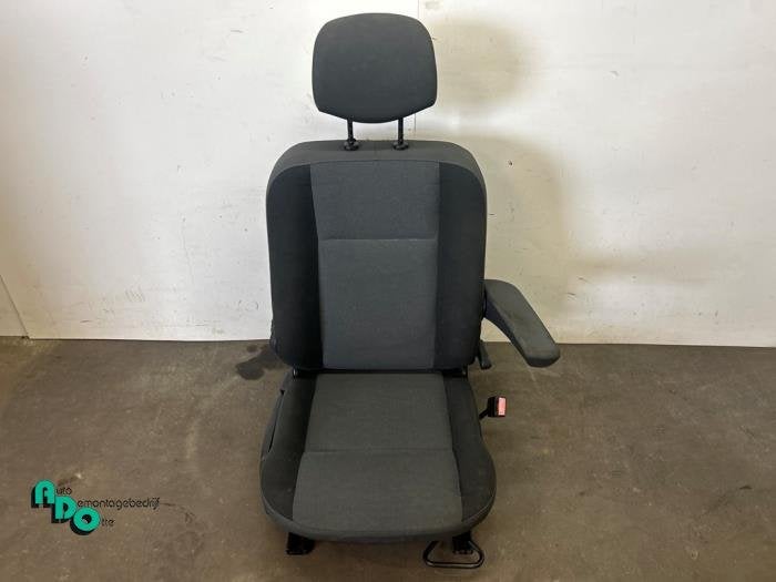 Stoel rechts van een Renault Master (Master 3 10-), Gebruikt, -, Renault, -