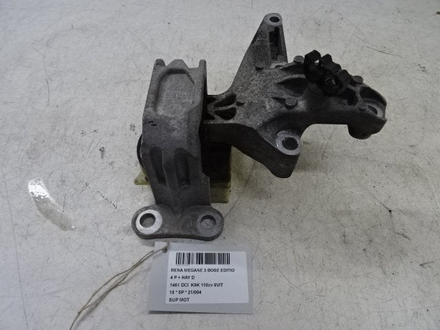 MONTAGE MOTEUR Renault Megane III Berline (BZ) (112845128R), Utilisé, Renault