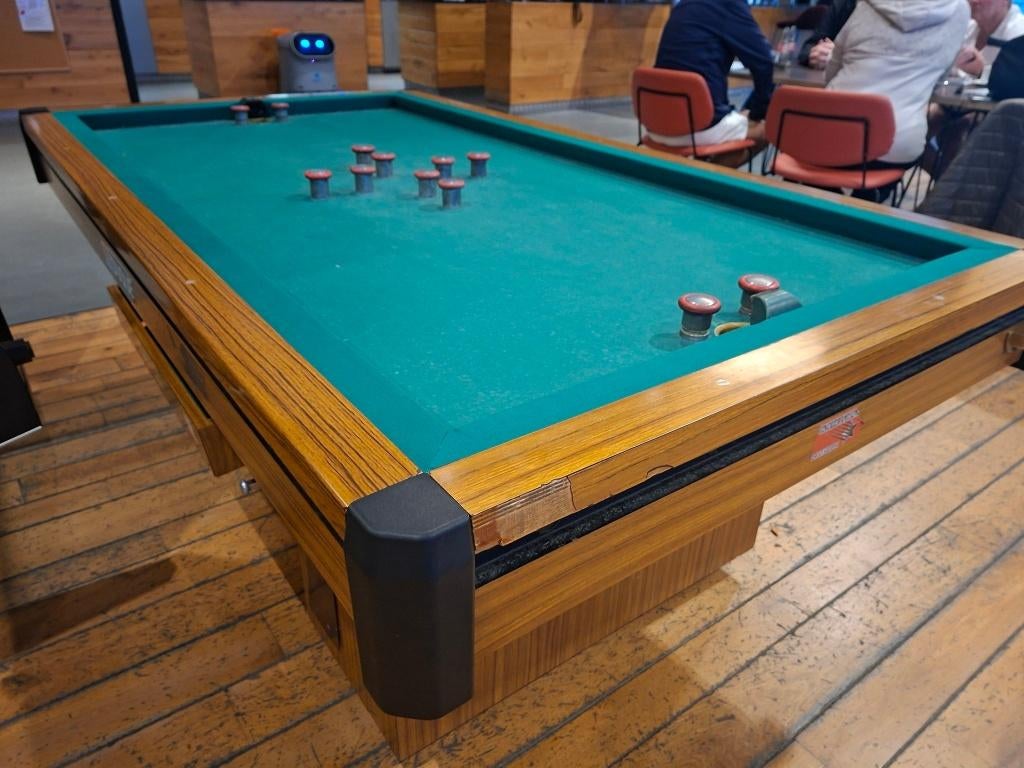 Een Duque met toebehoren., Ophalen, Zo goed als nieuw, Biljarttafel