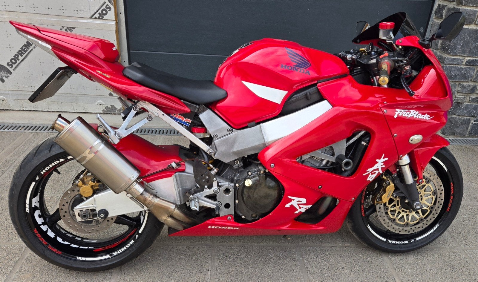 Vend Honda CBR 929, Enlèvement